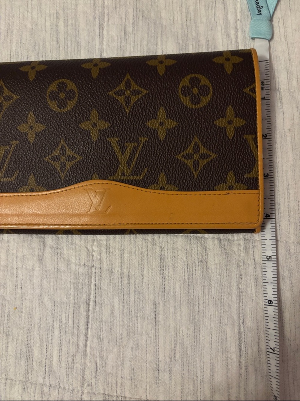 Louis Vuitton Brown and Tan Monogram Long Wallet - Picture 14 of 14